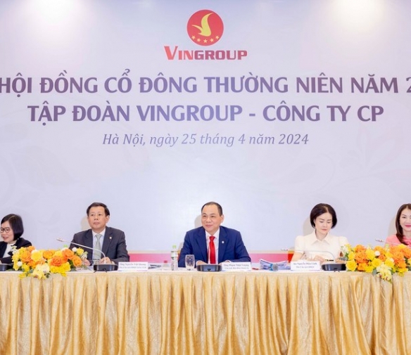 dai-ly-vinnfast-da-nang-ty-phu-pham-nhat-vuong-xe-dien-la-xu-the-ben-vung-khong-the-dao-nguoc
